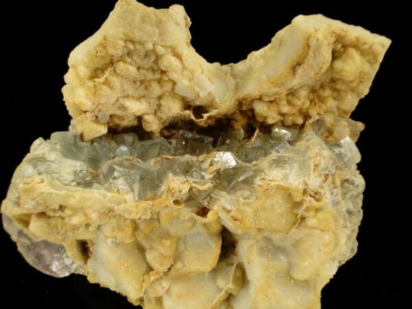 Une pièce de fluorite de la mine de la Barre, une pièce pour collectionneur de minéraux.