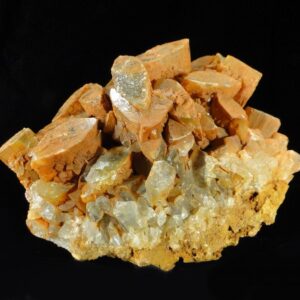 Ceci est une pièce de baryte de la mine à ciel ouvert des Redoutières, c'est une pièce typique et un échantillon pour collectionneur de minéraux.