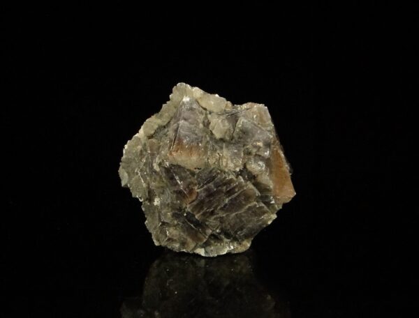 Ce sont des cristaux d'aragonite avec du quartz, la pièce vient de Bastennes dans les Landes, c'est une pièce pour collectionneur de minéraux.