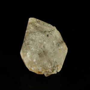 C'est un quartz à inclusion il vient de la Cabana, à Berbes, dans les Asturies en Espagne, c'est une pièce pour collectionneur de minéraux.