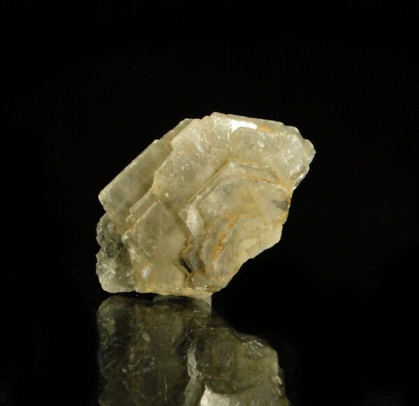Des cristaux de baryte de Chavaniac Lafayette, c'est une pièce pour collectionneur de minéraux.