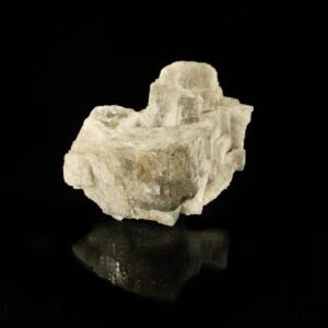 Ce sont des cristaux de fluorite de Chaillac, une pièce pour collectionneur de minéraux.