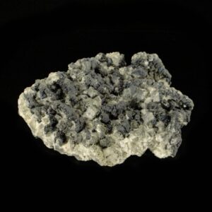 Ce sont des cristaux de galène sur fluorite de la mine de Chaillac, c'est une pièce pour collectionneur de minéraux.