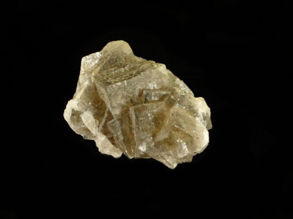 Un ensemble de cristaux de fluorite de la mine du Rossignol, Chaillac, c'est une pièce pour collectionneur de minéraux.
