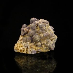 Un ensemble de cristaux de fluorite de Buxière, c'est une pièce pour collectionneur de minéraux.