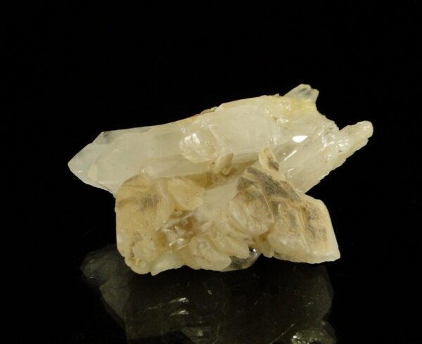 Des cristaux de quartz et calcite de Savoie, une pièce pour collectionneur de minéraux.