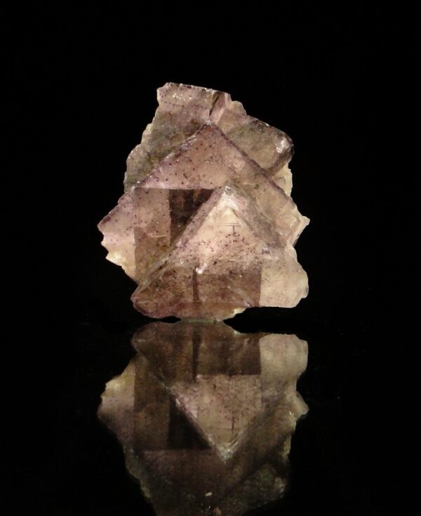 Des cristaux de fluorite de Elmwood mine, c'est une pièce pour collectionneur de minéraux.