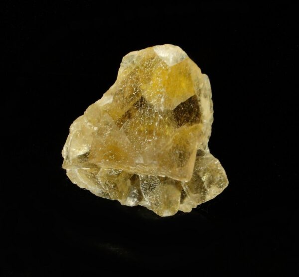 Un ensemble de cristaux de fluorite de Challaic, c'est une pièce pour collectionneur de minéraux.