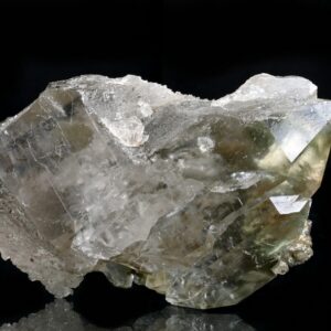Une pièce de quartz associé à de l'asbeste, de la PIquette, Barège dans les Hautes-Pyrénées, c'est une pièce pour collectionneur de minéraux présentée par la Malle du Collectionneur.